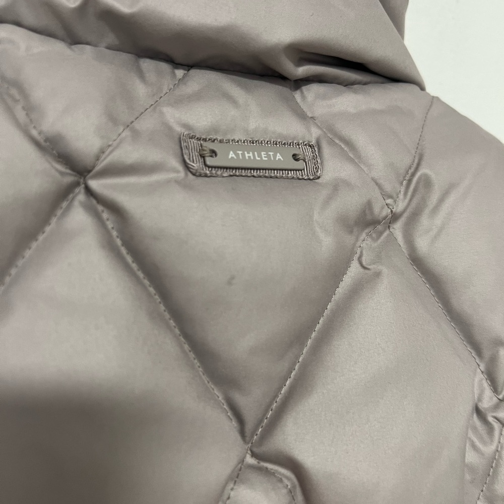 Athleta Gray Taupe Goose Down Quilted Vest - Picture 6 of 15